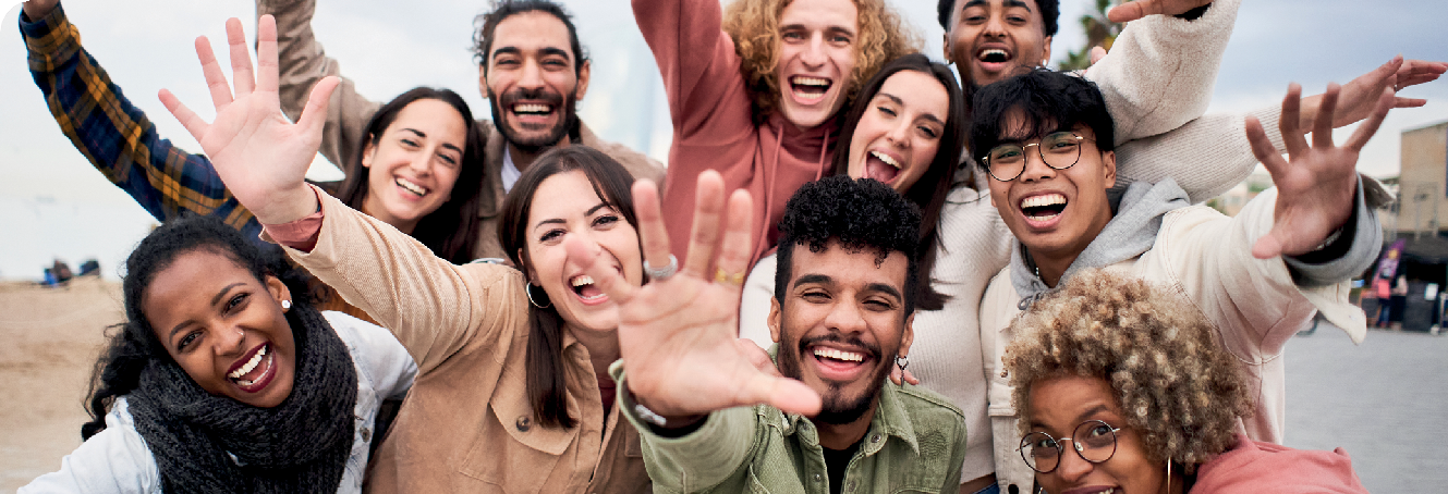 Vous accompagner dans vos étapes de formation, mutation et mobilité. Vous aider à vous loger, vous équiper et vous déplacer : le CSF toujours à vos côtés, pour bien démarrer dans la vie active, main dans la main.